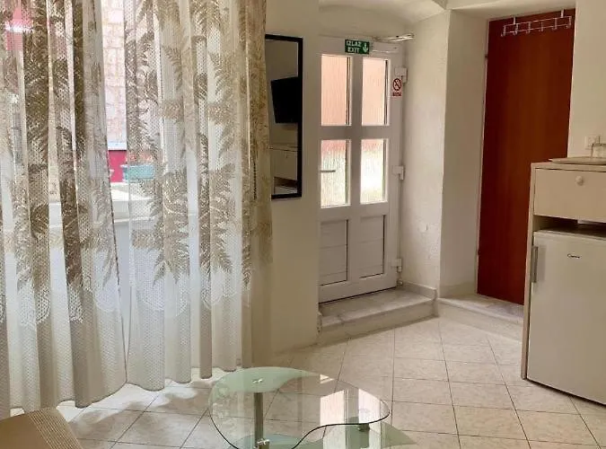 Bella Gostinjska kuća