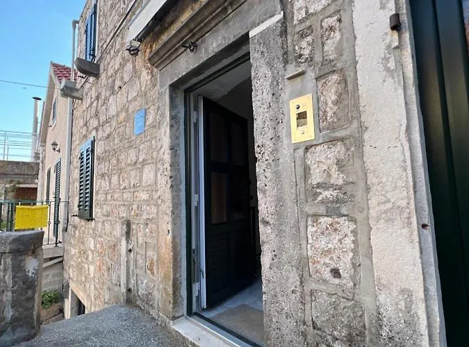 Bella Gostinjska kuća