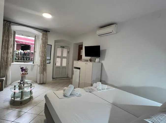 Gostinjska kuća Bella