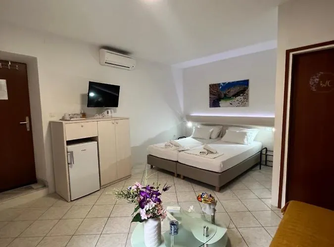 Bella Gostinjska kuća 3*