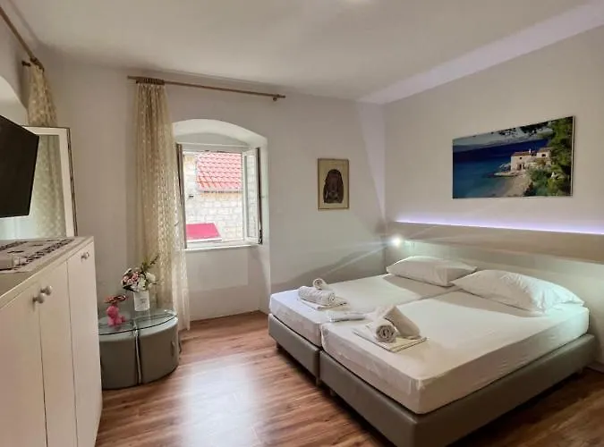 Bella Gostinjska kuća 3*