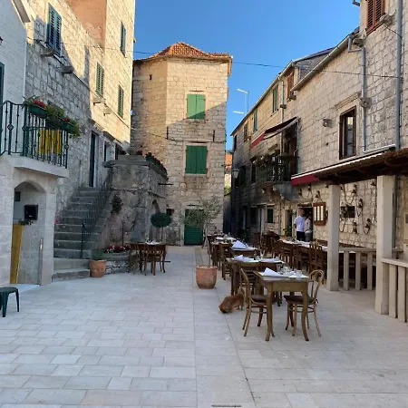 Bella Konukevi Stari Grad (Hvar)